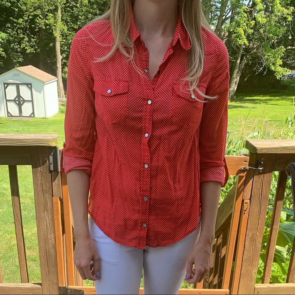 Lightweight red button down top
